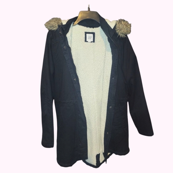GAP Jackets & Blazers - Pre-Owned, GAP Women's Black Jacket with Faux Fur Hood